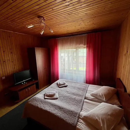 Svitlana Guest house 3*