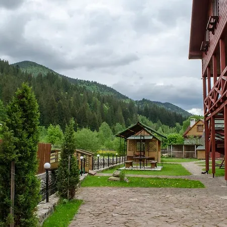 Svitlana Guest house 3*